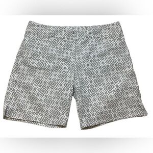 🎉HP🎉 Adidas shorts gray & white geometric design Size 8 EUC